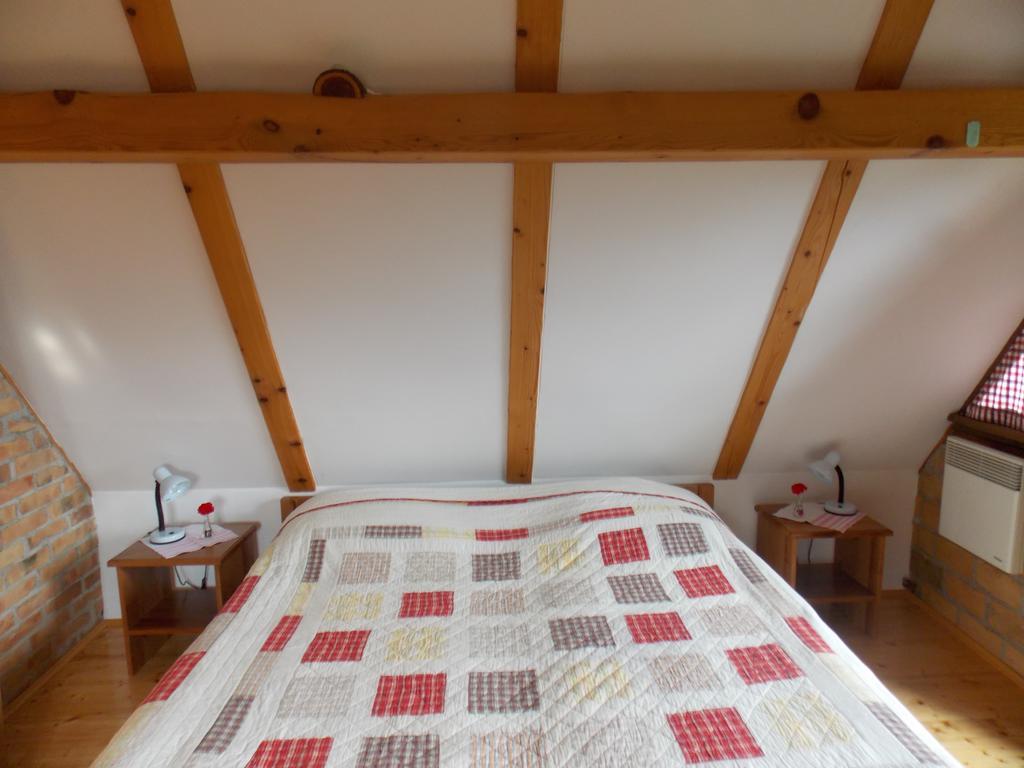Apartmani Etno Kuca Pod Okicem Samobor Chambre photo