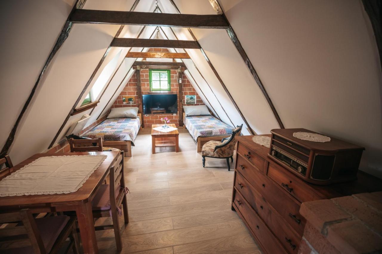 Apartmani Etno Kuca Pod Okicem Samobor Extérieur photo