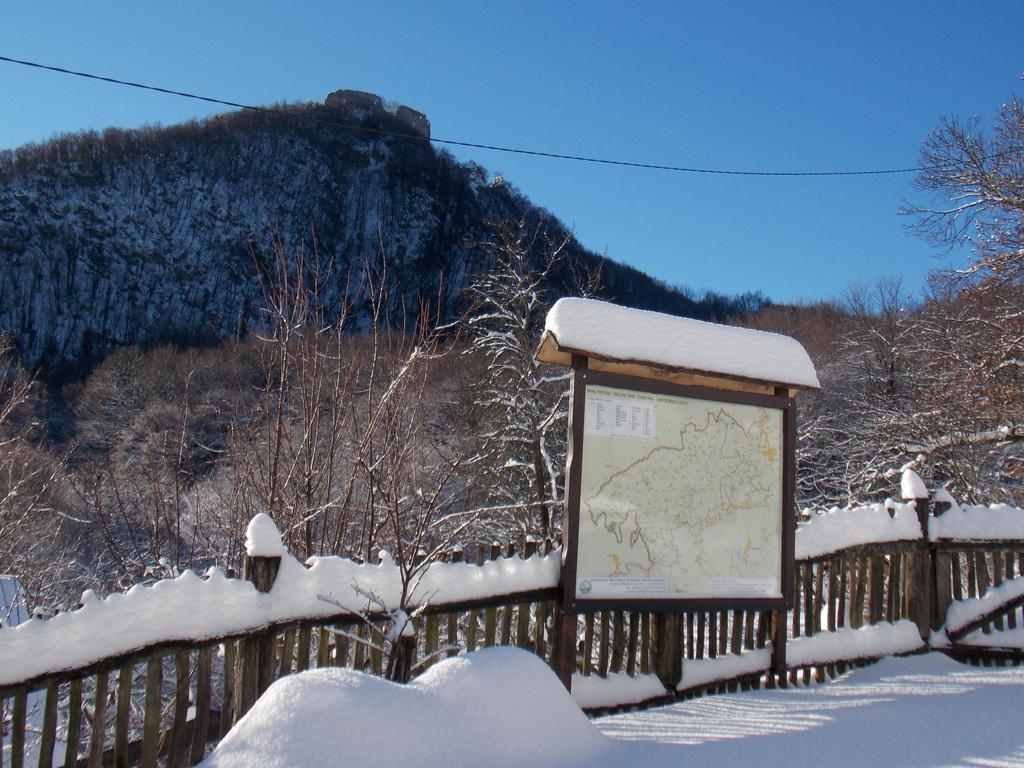 Apartmani Etno Kuca Pod Okicem Samobor Extérieur photo